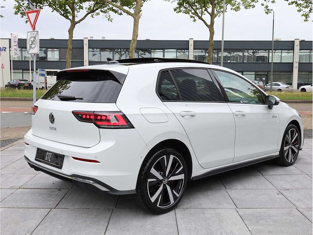 Volkswagen golf gte 1.5 ehybrid phev 272pk automaat 2025 garantie 2030 - afbeelding 50 van  53