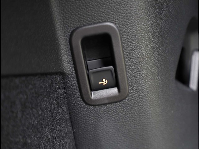 Volkswagen golf gte 1.5 ehybrid phev 272pk automaat 2025, kvk-28-v - afbeelding 32 van  52