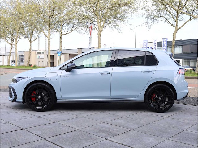 Volkswagen golf gte 1.5 ehybrid phev 272pk automaat 2025 - afbeelding 11 van  39