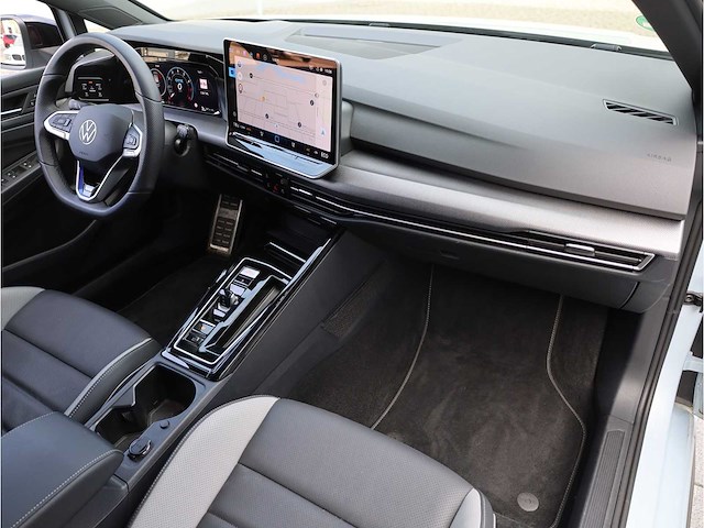 Volkswagen golf gte 1.5 ehybrid phev 272pk automaat 2025 - afbeelding 7 van  47