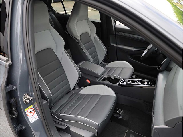 Volkswagen golf gte 1.5 ehybrid phev 272pk automaat 2025 - afbeelding 36 van  48