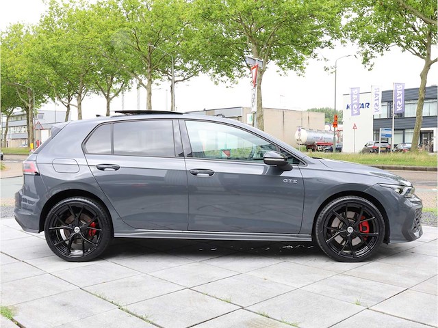 Volkswagen golf gte 1.5 ehybrid phev 272pk automaat 2025 - afbeelding 46 van  48