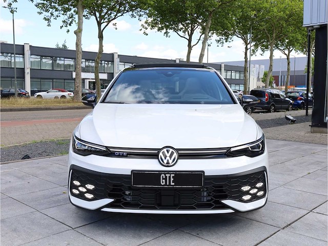 Volkswagen golf gte 1.5 ehybrid phev 272pk automaat 2025 - afbeelding 40 van  40