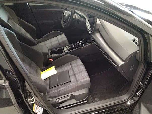 Volkswagen golf gte 1.5 ehybrid phev 272pk automaat 2025 - afbeelding 17 van  18
