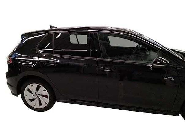 Volkswagen golf gte 1.5 ehybrid phev 272pk automaat 2025 - afbeelding 12 van  17