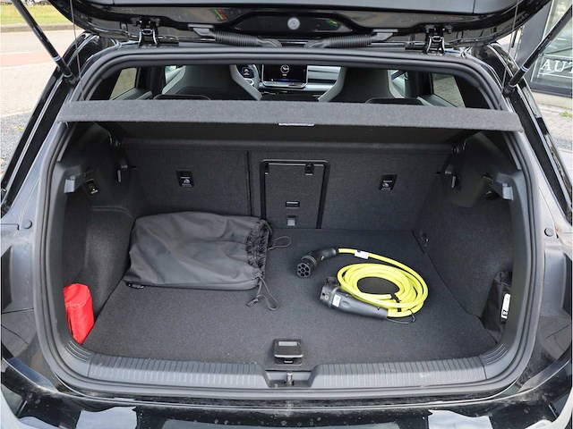 Volkswagen golf gte 1.5 ehybrid phev 272pk automaat 2025 - afbeelding 30 van  40