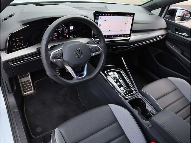 Volkswagen golf gte 1.5 ehybrid phev 272pk automaat 2025 - afbeelding 37 van  47