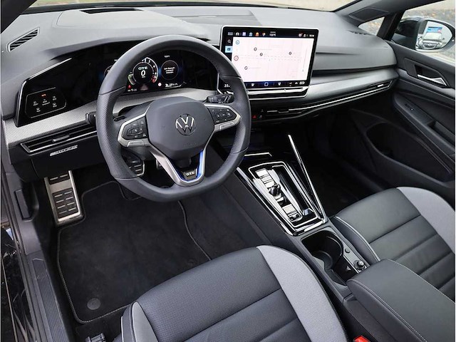 Volkswagen golf gte 1.5 ehybrid phev 272pk automaat 2025 - afbeelding 4 van  44