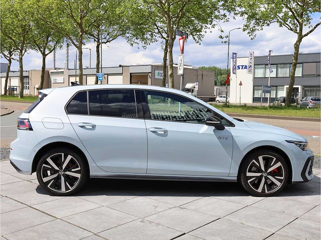 Volkswagen golf gte 1.5 ehybrid phev 272pk automaat 2025 - afbeelding 42 van  45