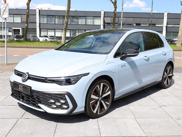 Volkswagen golf gte 1.5 ehybrid phev 272pk automaat 2025 - afbeelding 45 van  45