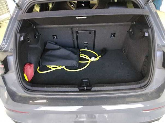 Volkswagen golf gte 1.5 ehybrid phev 272pk automaat 2025 - afbeelding 4 van  16
