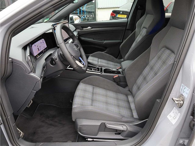 Volkswagen golf gte 1.5 ehybrid phev 272pk automaat 2025 - afbeelding 3 van  37