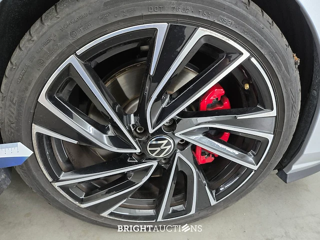 Volkswagen golf gti 2.0 tsi 245pk 2020, l-810-hx - afbeelding 24 van  54
