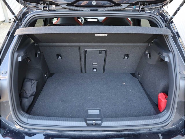 Volkswagen golf gti 2.0 tsi 245pk automaat 2023 - afbeelding 33 van  42
