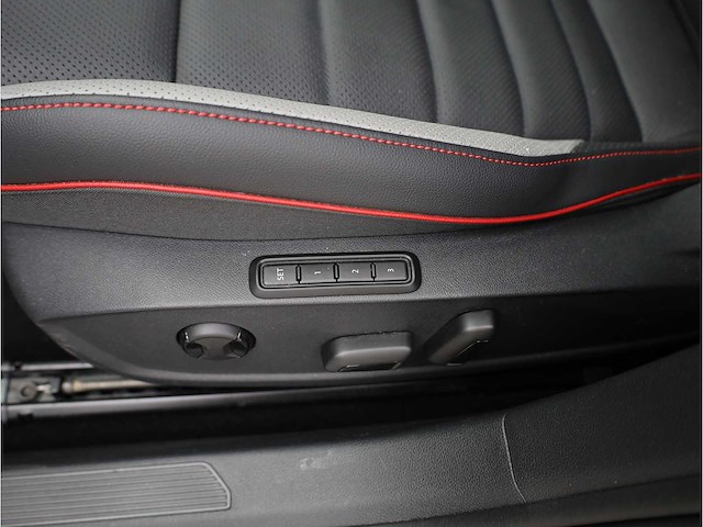 Volkswagen golf gti 2.0 tsi 265pk automaat 2025 - afbeelding 30 van  55
