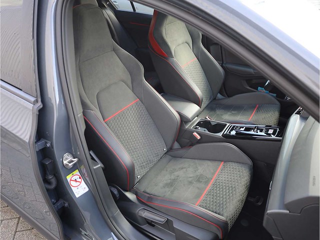 Volkswagen golf gti clubsport 2.0 tsi 300pk automaat 2022, hks-13-f - afbeelding 20 van  33