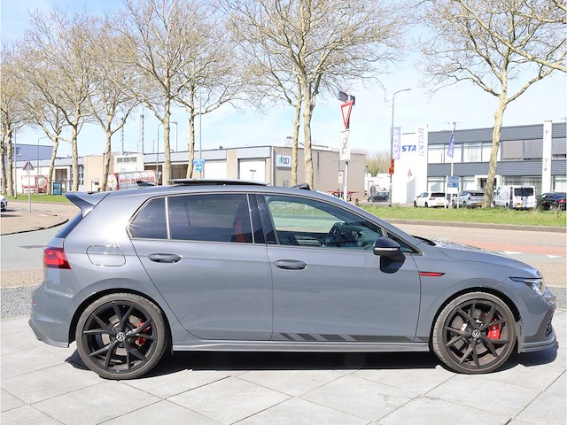 Volkswagen golf gti clubsport 2.0 tsi 300pk automaat 2022, hks-13-f - afbeelding 30 van  33