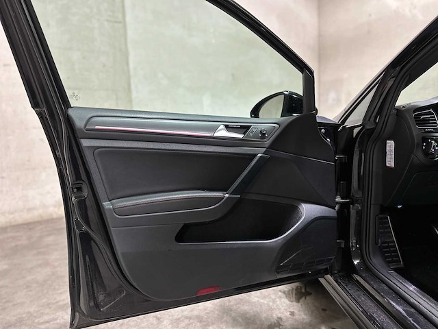 Volkswagen golf gti performance vii 2.0 tsi golf 7 245pk 2019, g-609-hx - afbeelding 27 van  59