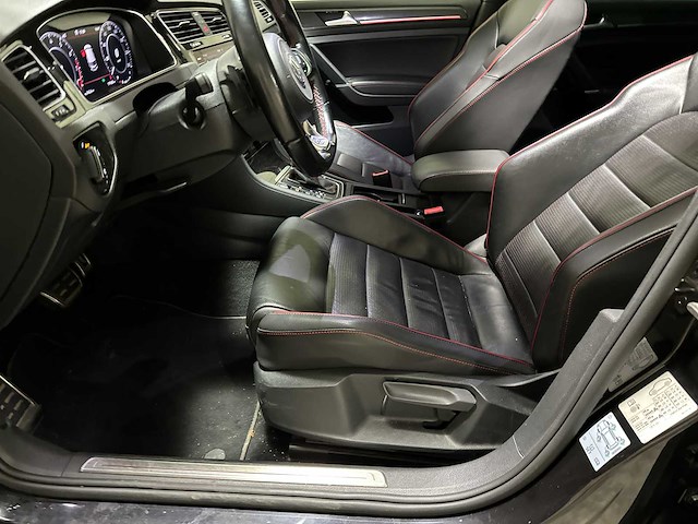 Volkswagen golf gti performance vii 2.0 tsi golf 7 245pk 2019, g-609-hx - afbeelding 32 van  59