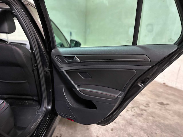 Volkswagen golf gti performance vii 2.0 tsi golf 7 245pk 2019, g-609-hx - afbeelding 39 van  59