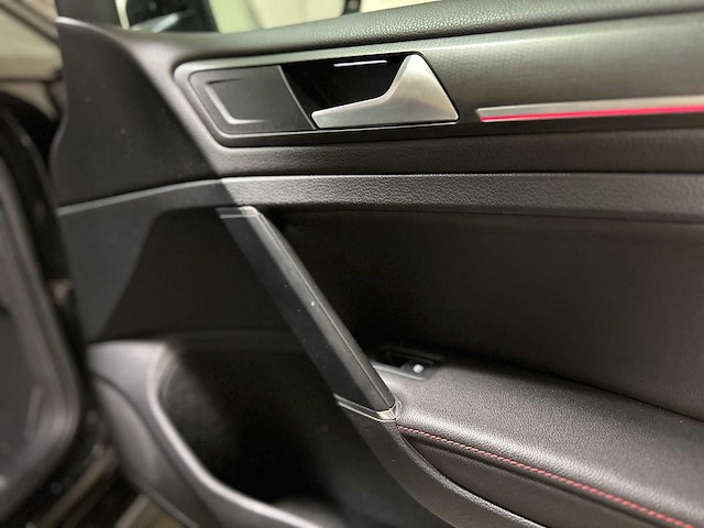 Volkswagen golf gti performance vii 2.0 tsi golf 7 245pk 2019, g-609-hx - afbeelding 42 van  59