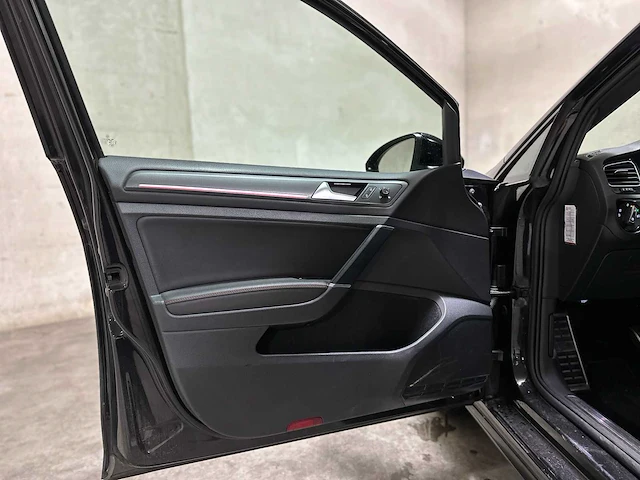 Volkswagen golf gti performance vii 2.0 tsi golf 7 245pk 2019, g-609-hx - afbeelding 28 van  60
