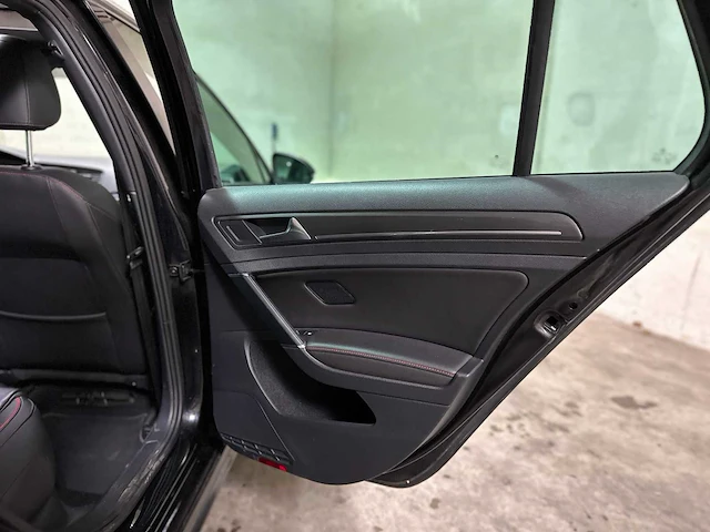 Volkswagen golf gti performance vii 2.0 tsi golf 7 245pk 2019, g-609-hx - afbeelding 40 van  60