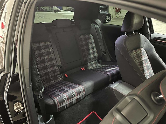 Volkswagen golf gti performance (vii / mk7 / golf 7) 396pk 2014 - afbeelding 4 van  7