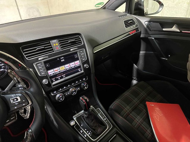 Volkswagen golf gti performance (vii / mk7 / golf 7) 396pk 2014 - afbeelding 18 van  32