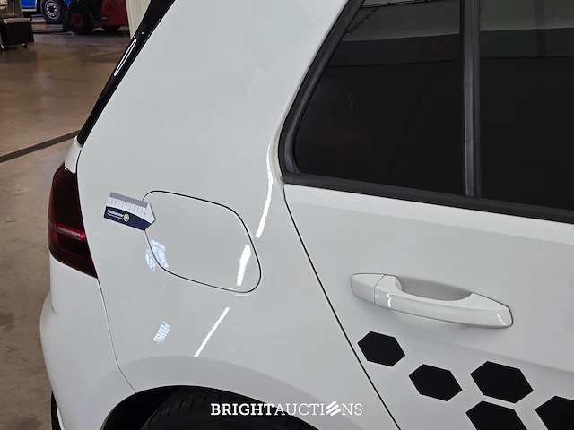 Volkswagen golf gti tcr 2.0 tsi 290pk 2019, k-637-nk - afbeelding 18 van  41