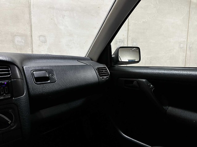 Volkswagen golf iii 2.8 vr6 174pk 1994, 80-dt-nl - afbeelding 19 van  56