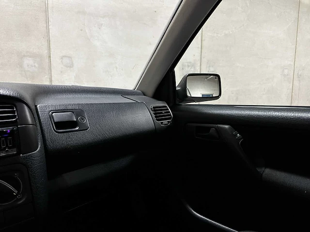 Volkswagen golf iii 2.8 vr6 174pk 1994, 80-dt-nl - afbeelding 22 van  68