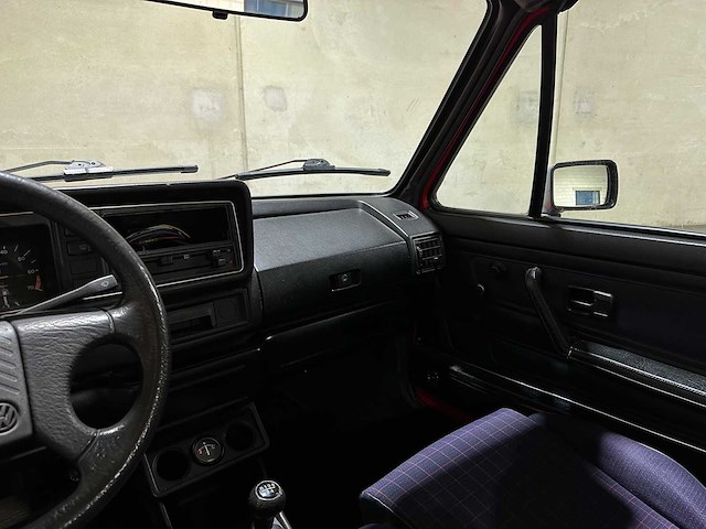 Volkswagen golf mk1 cabriolet 1.8 95pk 1988, 20-lvg-4 - afbeelding 16 van  51