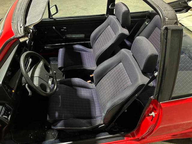 Volkswagen golf mk1 cabriolet 1.8 95pk 1988, 20-lvg-4 - afbeelding 24 van  51