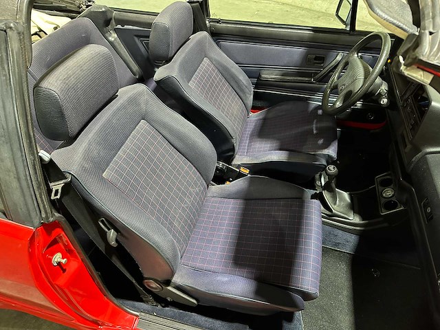 Volkswagen golf mk1 cabriolet 1.8 95pk 1988, 20-lvg-4 - afbeelding 27 van  51