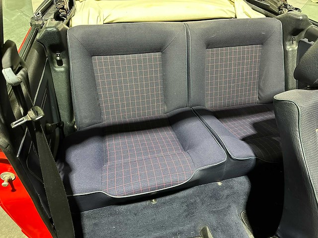 Volkswagen golf mk1 cabriolet 1.8 95pk 1988, 20-lvg-4 - afbeelding 28 van  51