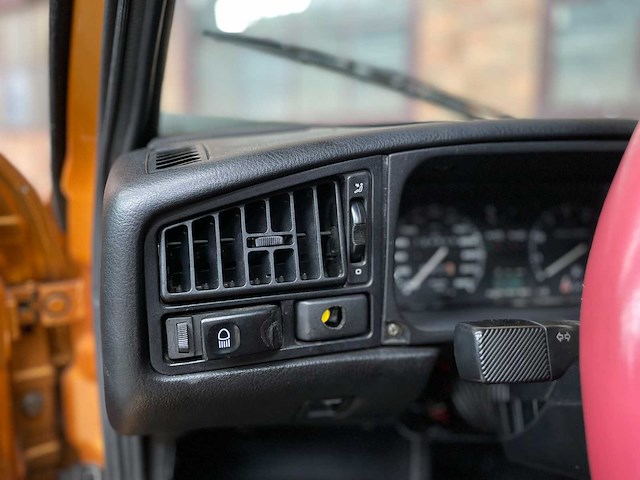 Volkswagen golf mk2 gti 2.0 8v 112pk 1987 (origineel-nl), rx-32-gj - afbeelding 22 van  43