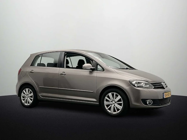 Volkswagen golf plus 1.2 tsi tour ii bluemotion 2010 | 84-nrt-4 - afbeelding 3 van  40