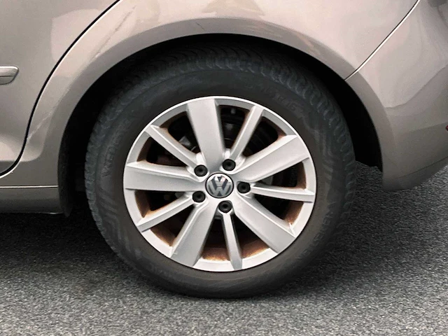 Volkswagen golf plus 1.2 tsi tour ii bluemotion 2010 | 84-nrt-4 - afbeelding 15 van  40
