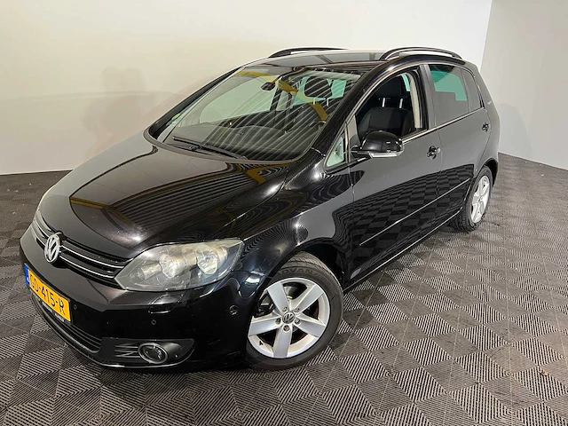 Volkswagen golf plus 1.2 tsi trendl.bluemotion, gd-415-r - afbeelding 1 van  17