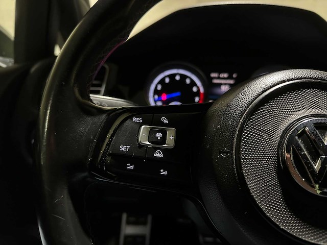 Volkswagen golf r 2.0 tsi 4motion golf 7.5 vii 311pk 2017, n-687-zp - afbeelding 18 van  44