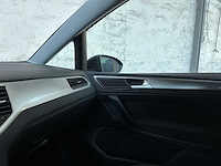 Volkswagen golf sportsvan 1.0 tsi highline 110pk 2018, n-155-rt - afbeelding 19 van  39