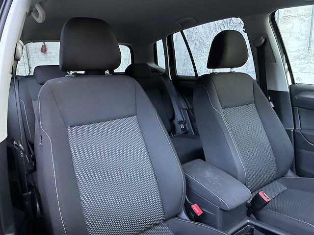 Volkswagen golf sportsvan 1.0 tsi highline 110pk 2018, n-155-rt - afbeelding 31 van  39
