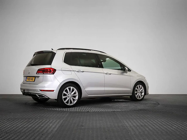 Volkswagen golf sportsvan 1.5 tsi act highline edition | p-851-rg i - afbeelding 12 van  32