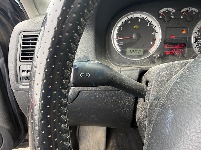 Volkswagen golf sw 1.6i base 102 at, 2004 - afbeelding 13 van  39