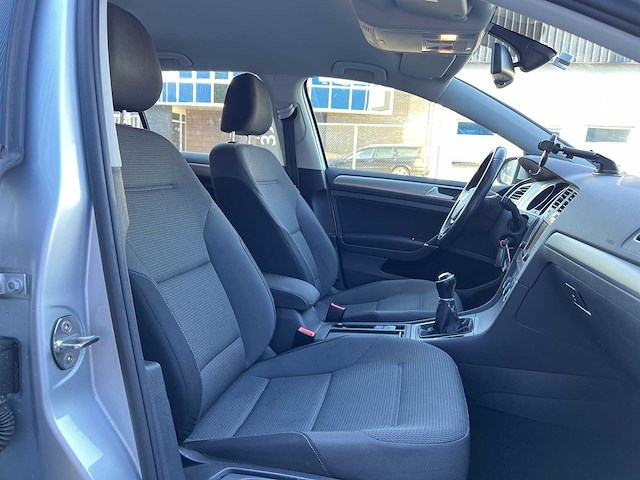 Volkswagen golf variant 1.0 tsi comfortline 2016 | jr-747-r - afbeelding 22 van  32