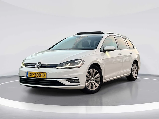 Volkswagen golf variant 1.5 tsi comfortline business | xf-200-d - afbeelding 1 van  45