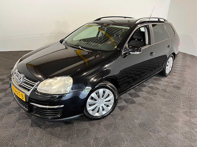 Volkswagen golf variant 1.6 trendline, 36-hnt-8 - afbeelding 1 van  17