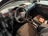 Volkswagen golf variant 1.6 trendline, 36-hnt-8 - afbeelding 13 van  17