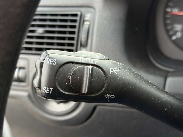 Volkswagen golf variant 1.9 sdi trendline 2002 | 81-ld-fp - afbeelding 2 van  27